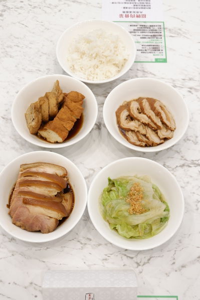 【台北 中山站美食】黃亞細肉骨茶 新光三越南西店 @貝大小姐的多元心宇宙