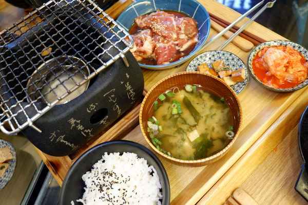 【台中 一中商圈】大勝牛かつ日式平價炸牛排專門店   X 安柏花園 Amber garden flower dounts @貝大小姐的多元心宇宙