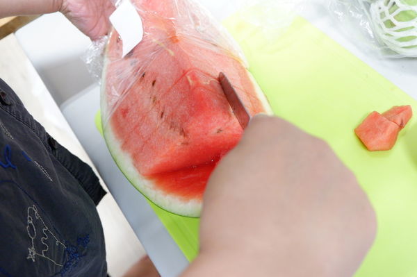 【果汁機推薦】2019淘寶必買：九陽可擕式榨汁機 / 家用水果小型學生迷你果汁機 / 搖搖杯電動榨汁杯 @貝大小姐的多元心宇宙