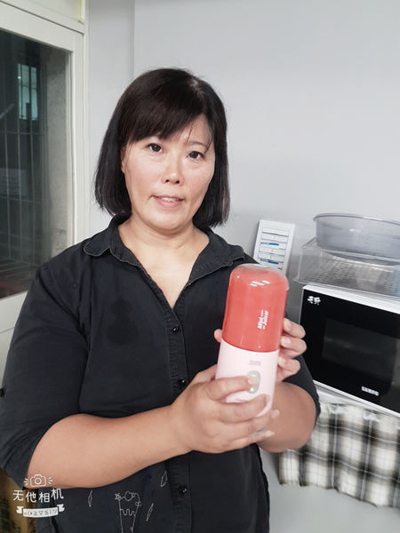 【果汁機推薦】2019淘寶必買：九陽可擕式榨汁機 / 家用水果小型學生迷你果汁機 / 搖搖杯電動榨汁杯 @貝大小姐的多元心宇宙