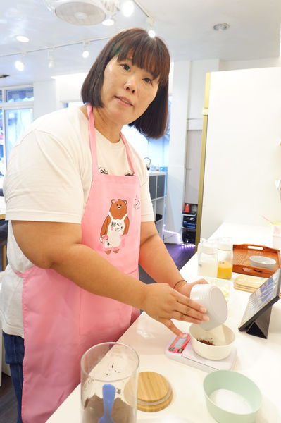【桃園 中正藝文特區甜點】甜心一點DIY烘焙坊桃園店 /甜點/DIY蛋糕/自己做蛋糕/板橋甜點/桃園甜點 @貝大小姐的多元心宇宙