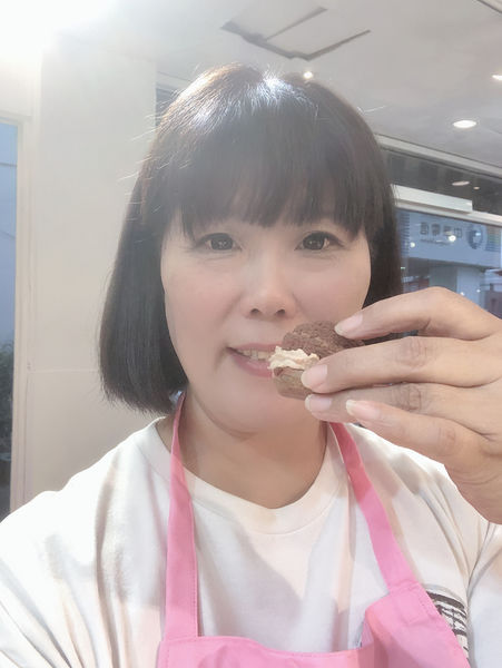 【桃園 中正藝文特區甜點】甜心一點DIY烘焙坊桃園店 /甜點/DIY蛋糕/自己做蛋糕/板橋甜點/桃園甜點 @貝大小姐的多元心宇宙