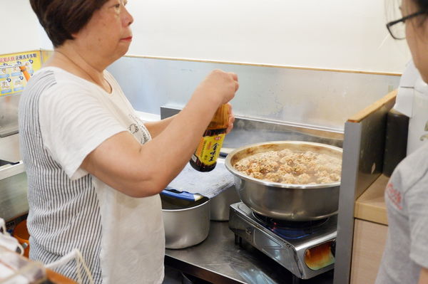 【台中 第二市場美食推薦】嵐肉燥專賣店/台中肉燥美食、宅配團購美食 @貝大小姐的多元心宇宙