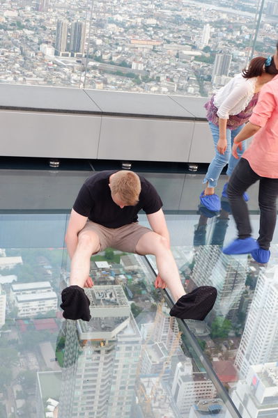 【泰國 曼谷景點】Mahanakhon Skywalk 曼谷玻璃天空步道 @貝大小姐的多元心宇宙