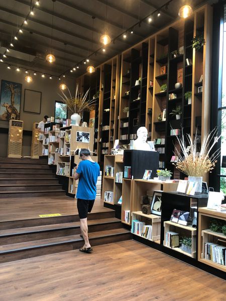 【台北 麟光站】和平青鳥 一間會消失的書店 @貝大小姐的多元心宇宙