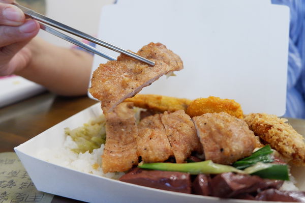 【新北 永和美食】黃加雞腿永和店 @貝大小姐的多元心宇宙
