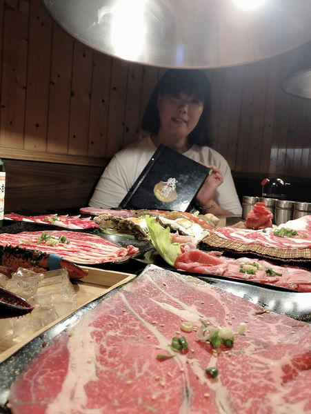 【台北 公館站美食】戰醬燒肉 / 寵物友善燒烤餐廳 / 燒肉吃到飽 @貝大小姐的多元心宇宙