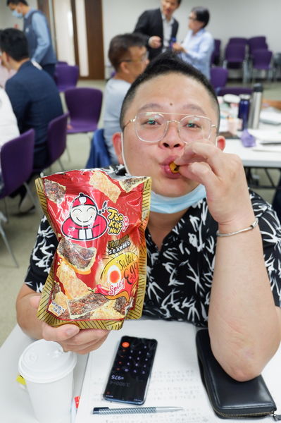 【泰國零食推薦】小老闆新口味海苔 @貝大小姐的多元心宇宙