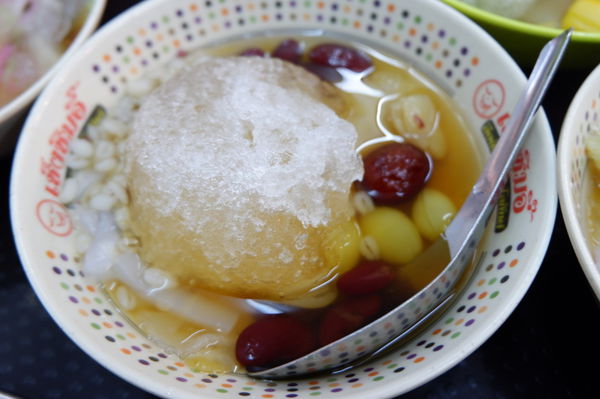 【泰國曼谷大皇宮】傳統冰店Cheng Sim Ei เช็งซิมอี๊ เสาชิงช้า @貝大小姐的多元心宇宙