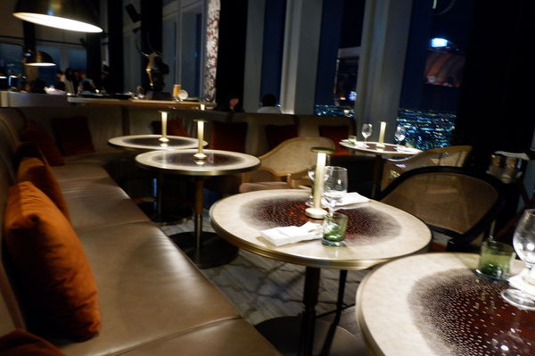 【泰國 曼谷美食景點】Mahanakhon Bangkok SkyBar @貝大小姐的多元心宇宙