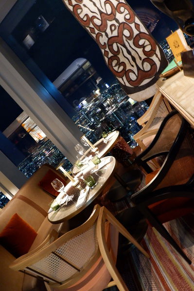 【泰國 曼谷美食景點】Mahanakhon Bangkok SkyBar @貝大小姐的多元心宇宙