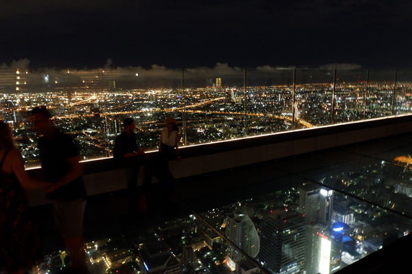【泰國 曼谷美食景點】Mahanakhon Bangkok SkyBar @貝大小姐的多元心宇宙