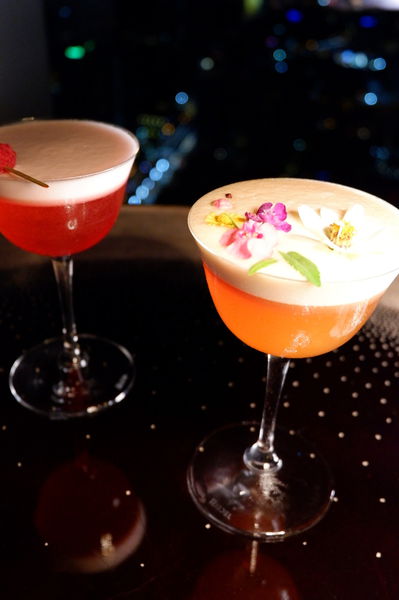 【泰國 曼谷美食景點】Mahanakhon Bangkok SkyBar @貝大小姐的多元心宇宙