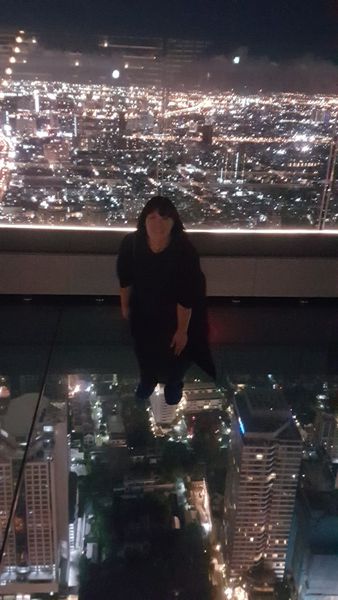 【泰國 曼谷美食景點】Mahanakhon Bangkok SkyBar @貝大小姐的多元心宇宙