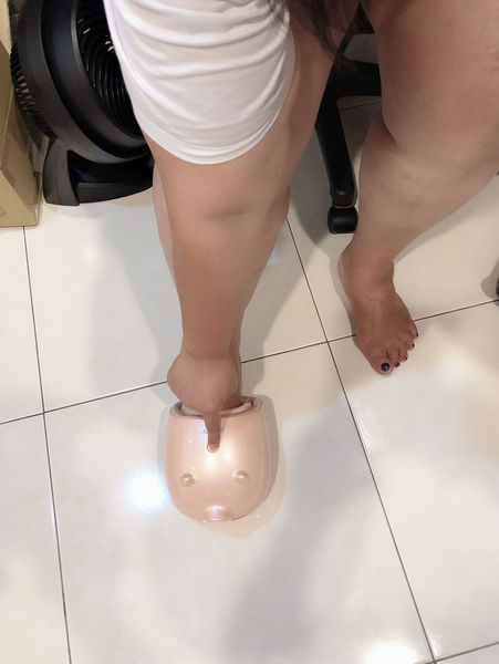 【日本按摩家電】Lourdes小豬手腳按摩器 @貝大小姐的多元心宇宙