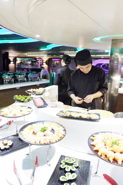 【曼谷浪漫遊船晚宴】Special Wonderful pearl cruise璀璨珍珠號遊船晚宴 @貝大小姐的多元心宇宙