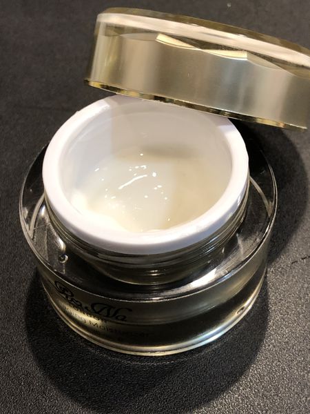 【保養好物推薦】RaNa英國頂級臉部保養品：皇家前導美膚水 &#038; 御用拉娜霜 @貝大小姐的多元心宇宙