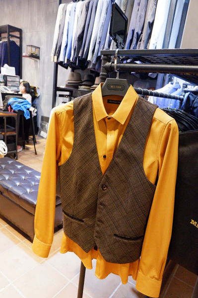 【台中 西屯區】Mr.elk suit麋鹿西服 / 專為~品味型男~設計的西服專賣出租店 @貝大小姐的多元心宇宙
