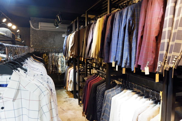 【台中 西屯區】Mr.elk suit麋鹿西服 / 專為~品味型男~設計的西服專賣出租店 @貝大小姐的多元心宇宙