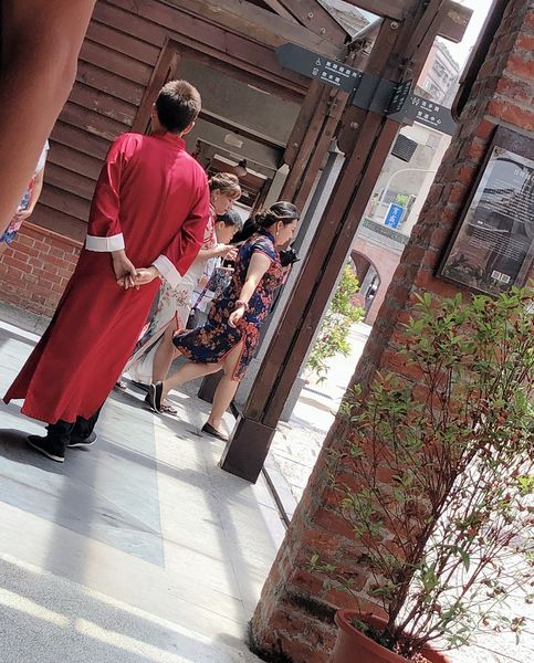 【玩賞艋舺 Day2】禾順商旅 X 青草巷 X 天天旗袍 X 剝皮寮歷史街區 X 華江整建住宅 @貝大小姐的多元心宇宙
