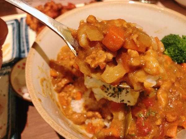 【台北 八德路美食】小吉咖哩 八德店 @貝大小姐的多元心宇宙