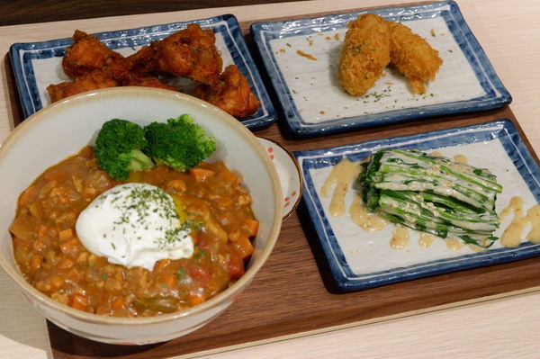【台北 八德路美食】小吉咖哩 八德店 @貝大小姐的多元心宇宙