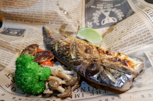 【新北 府中站美食】火夯seafood 海鮮燒烤 @貝大小姐的多元心宇宙