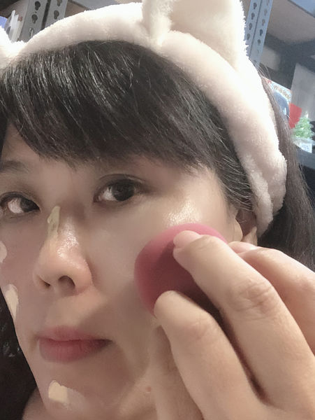 【淘寶開箱】德國鉑瑞BR-Z1充電式電動牙刷 + Gracebabi美妝蛋組合 @貝大小姐的多元心宇宙