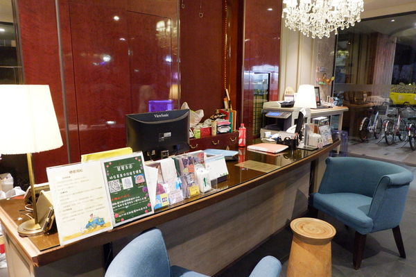 【高雄 前金區住宿】麗馨商旅七賢館 @貝大小姐的多元心宇宙
