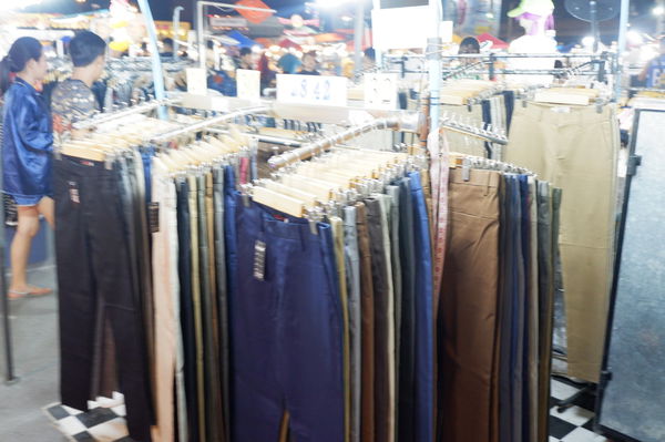 【泰國 曼谷夜市】理杜安夜市 Liab Duan Night Market ตลาดนัดเลียบด่วน @貝大小姐的多元心宇宙