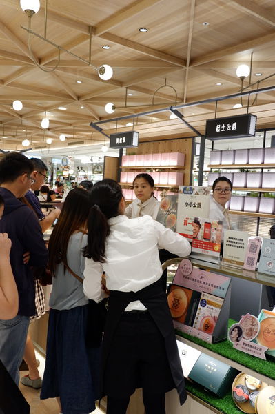 【台中 西屯區甜點】起士公爵台中新光三越中港店 @貝大小姐的多元心宇宙