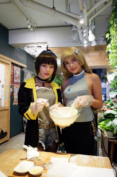 【台北 西門站】西門享樂祭 X 貳拾陸巷Somebody Café 可愛咖啡廳的陽光早午餐 @貝大小姐的多元心宇宙