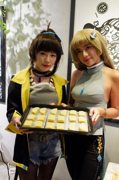 【台北 西門站】西門享樂祭 X 貳拾陸巷Somebody Café 可愛咖啡廳的陽光早午餐 @貝大小姐的多元心宇宙