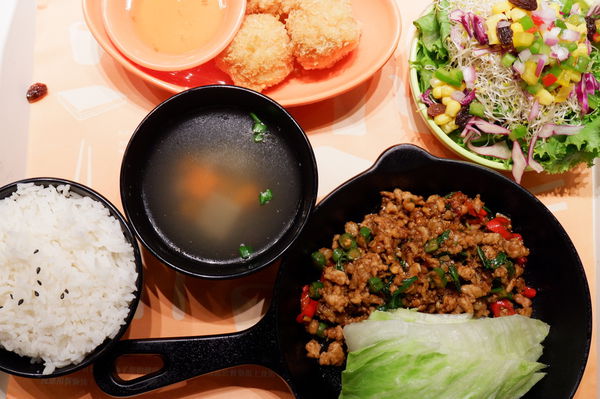 【台北 市府站】Thai Cook 泰國料理 誠品信義店 @貝大小姐的多元心宇宙