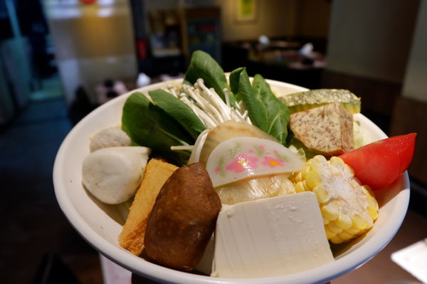 【台北 忠孝復興站美食】東區亞都迷你火鍋 @貝大小姐的多元心宇宙