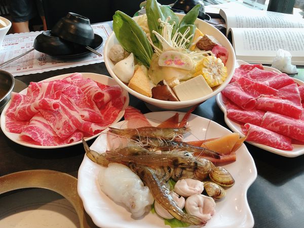【台北 忠孝復興站美食】東區亞都迷你火鍋 @貝大小姐的多元心宇宙