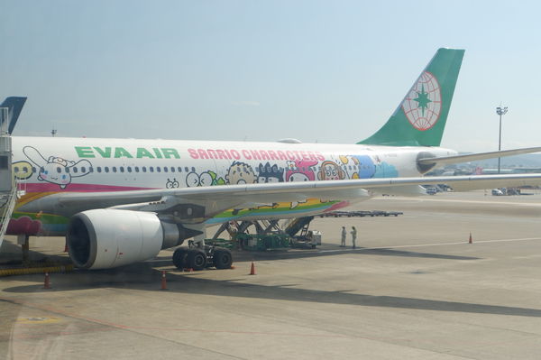【航空公司】長榮航空商務艙 @貝大小姐的多元心宇宙