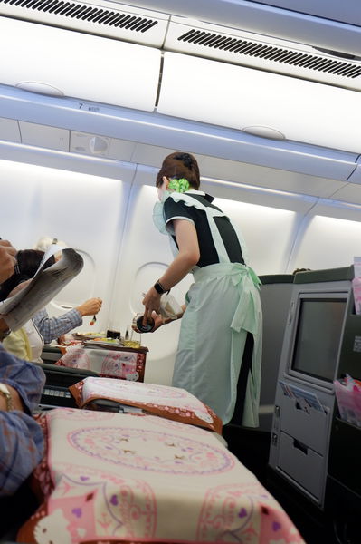 【航空公司】長榮航空商務艙 @貝大小姐的多元心宇宙