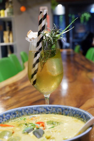 【台北 忠孝復興站餐酒推薦】Thai Cook泰酷泰國料理 週三調酒之夜 @貝大小姐的多元心宇宙
