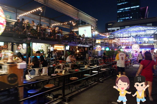 【泰國 曼谷】超不推：拉差達火車夜市 @貝大小姐的多元心宇宙
