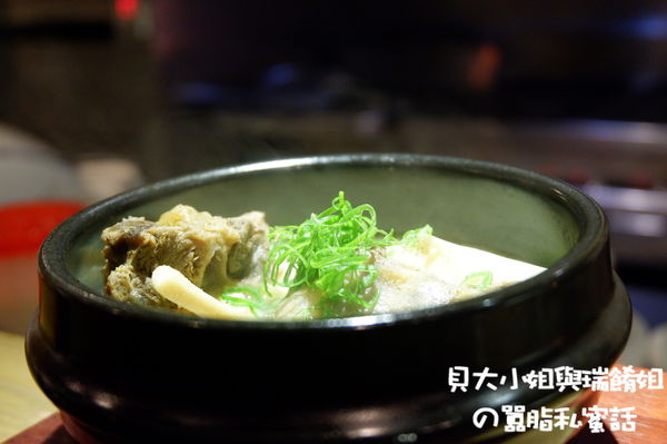 【台北 忠孝新生站】Power Beef 日式烤牛肉飯小酒館 / 中正區餐酒館推薦 @貝大小姐的多元心宇宙