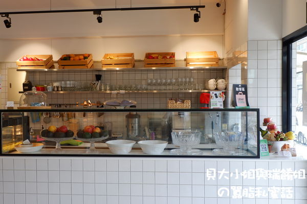 【台北 西湖站美食】三明治實驗室Naked Deli @貝大小姐的多元心宇宙
