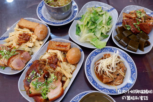 【新北 新莊美食】萬家老街豬腳新莊建安店 / 吃豬腳添福壽、呷腿庫補財庫、年菜訂購推薦 @貝大小姐的多元心宇宙