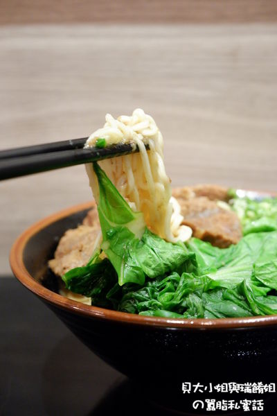 【新北 板橋牛肉麵推薦】黑霸牛肉麵板橋店 @貝大小姐的多元心宇宙