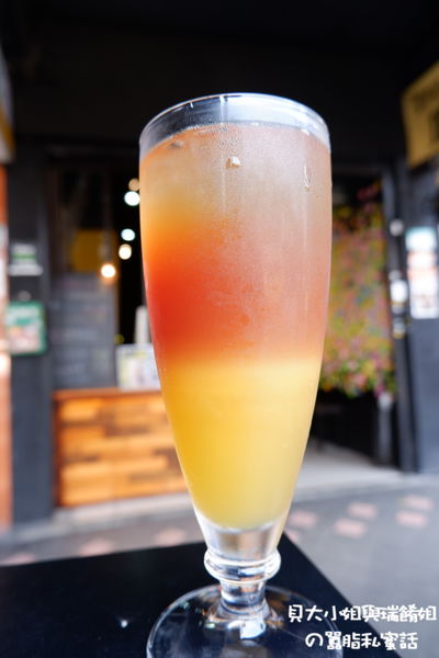 【台北 西門站手搖茶】iHERE tea &#038; cafe 當地小茶館 @貝大小姐的多元心宇宙