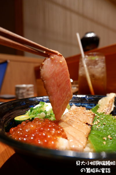 【台北 市府站美食】日本橋海鮮丼辻半-Tsujihan 微風信義店 @貝大小姐的多元心宇宙