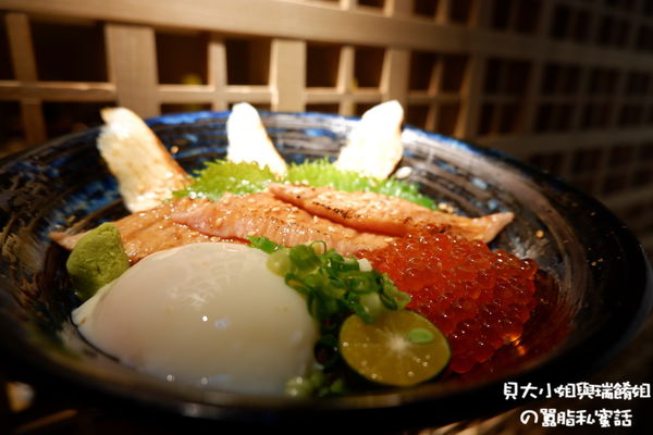 【台北 市府站美食】日本橋海鮮丼辻半-Tsujihan 微風信義店 @貝大小姐的多元心宇宙