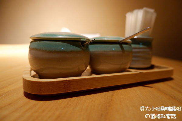 【台北 市府站美食】日本橋海鮮丼辻半-Tsujihan 微風信義店 @貝大小姐的多元心宇宙