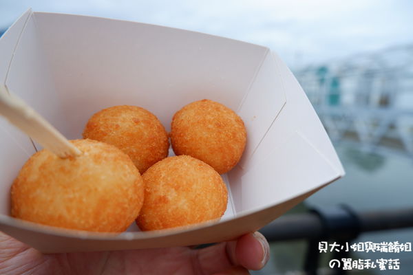 【新北 淡水老街新美食】淡水榴槤王：貓山王榴槤流沙球 讓你驚豔連連 @貝大小姐的多元心宇宙
