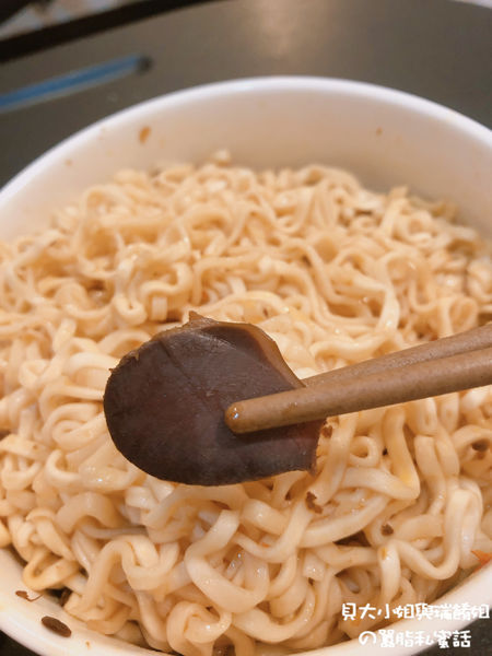 【網路超夯團購美食】踏輕  櫻桃鴨無糖滷味｜吃過停不了的涮嘴滷味 @貝大小姐的多元心宇宙